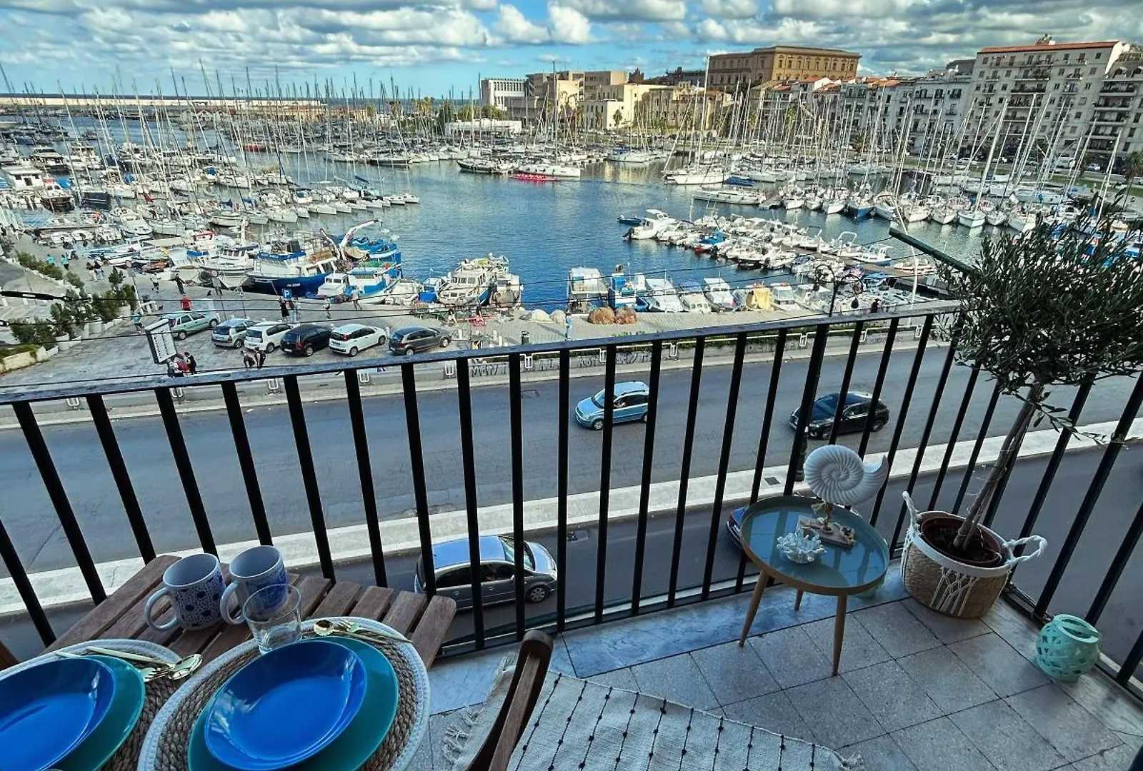 Calamia Apartment Palermo 0*,