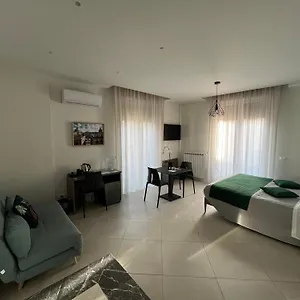  Bed and breakfast Maqueda Opening December 2022